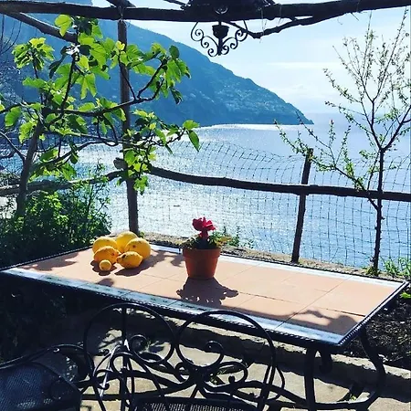 Villa Paradiso *